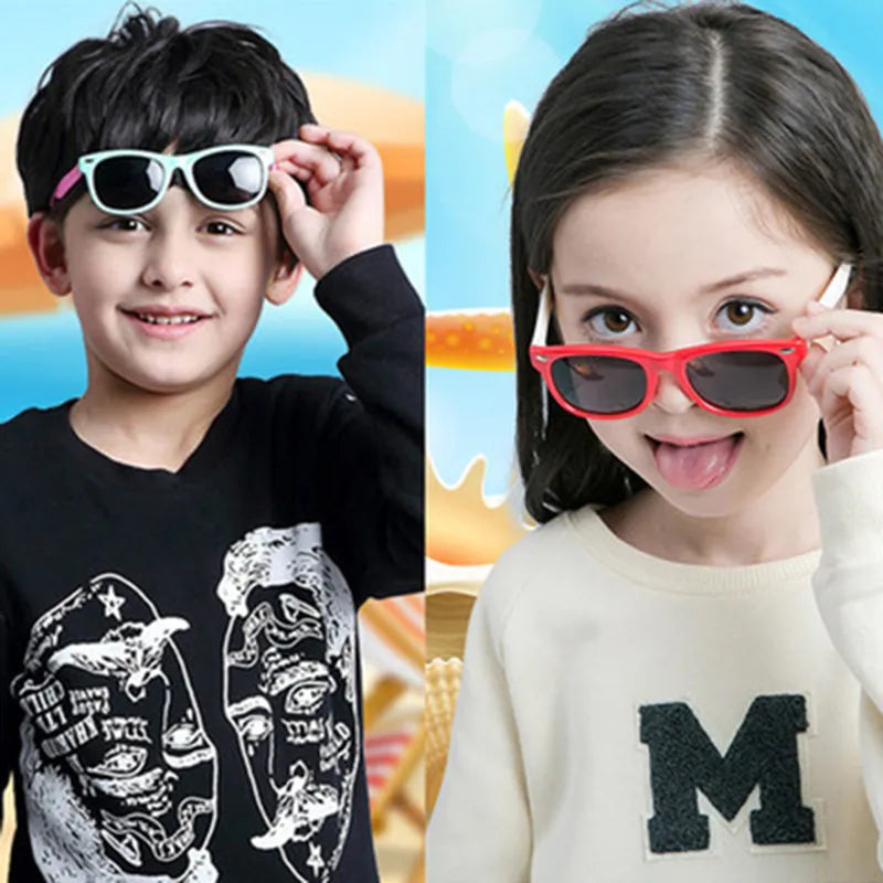 PREÇO VÁLIDO ATÉ DIA 09/12! Óculos de sol infantil em silicone e vidro seguro, UV 400